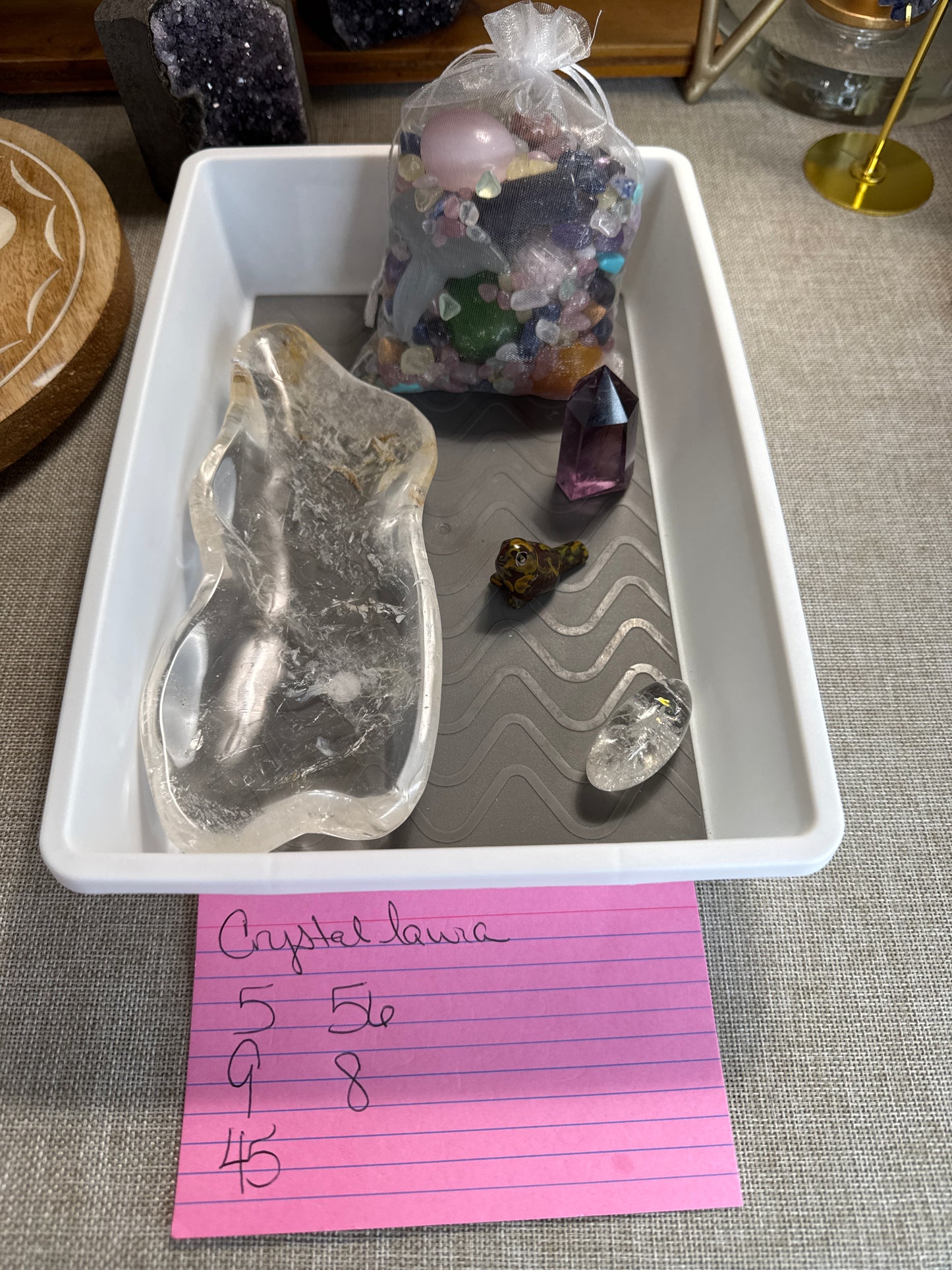 Crystal Laura